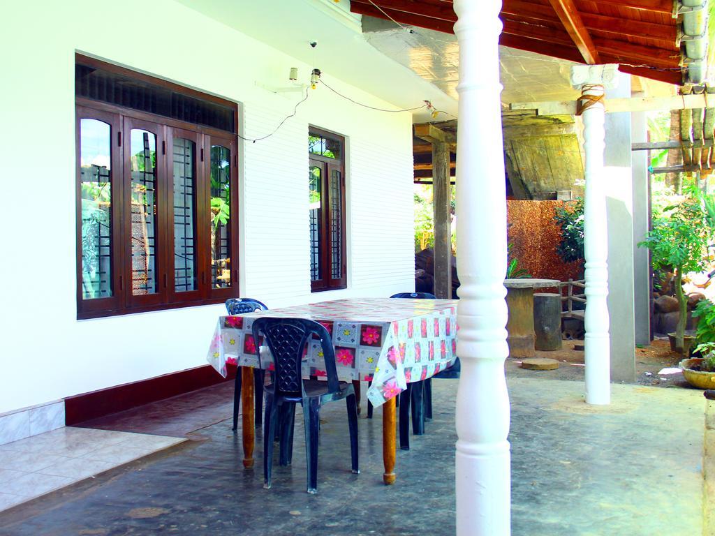 Mirissa Harbour View Hotel Екстериор снимка